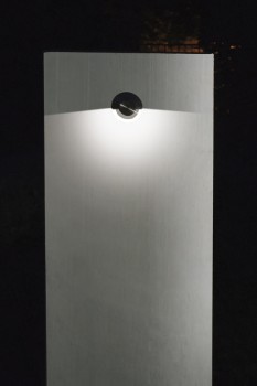 Alessio ConceptDesign Zichtbeton Grijs glad met ingebouwde 180° LED-Spot (250 x 60 x 14 cm).