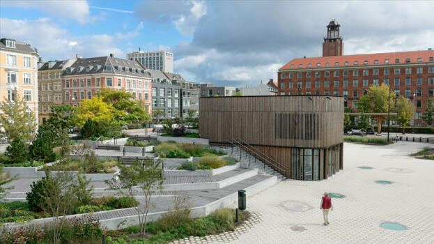 Frederiksberg (DNK), Stadhuis, Asak Flyt Cubus Objectkleur 1418. I © by ASAK, Norway