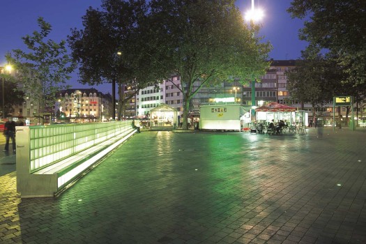 Düsseldorf (DE), Worringer Plaats, Belpasso Pesto briljant.