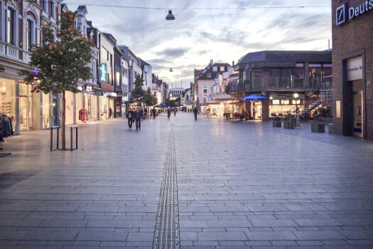 Bergisch Gladbach (DE), Voetgangerszone, Boulevard Finoverde.