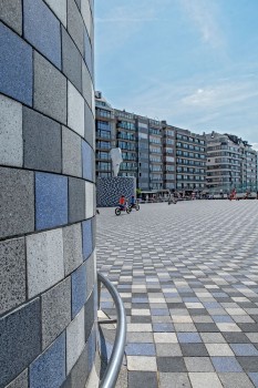 Knokke (BE), Rubens-Plein, Boulevard Grassano, Nardo, Bianco en Objectkleur Beneveto.