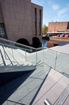 Krimpen aan den IJssel, Stadhuisplein, Boulevard Basaltantraciet.