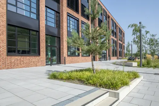 ID Cologne HANGAR, Boulevard Lichtgrau.