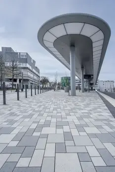 Remscheid (D), Busstation, Corio Kleur 12.01, 12.05 and 14.01.