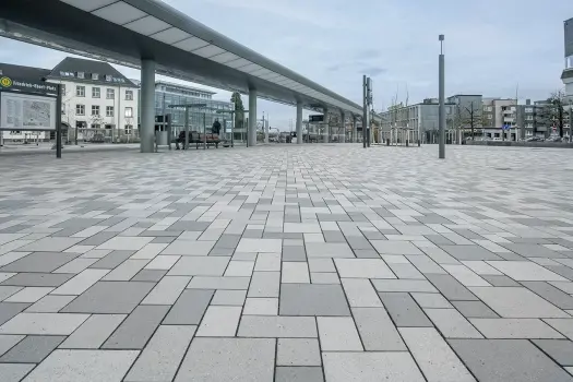 Remscheid (D), Busstation, Corio Kleur 12.01, 12.05 en 14.01.