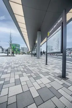 Remscheid (D), Busstation, Corio Kleur 12.01, 12.05 en 14.01.