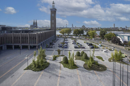 Köln (DE), Rheinpark Metropool, Cubus Antraciet en Objectkleur.