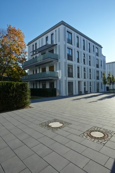 Köln (DE), Lindenpalais, Cubus Antraciet. 