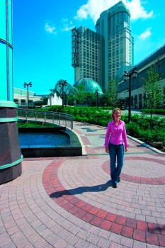 Ontario (CA), Niagara Casino, Il Campo Cotto genuanceerd.