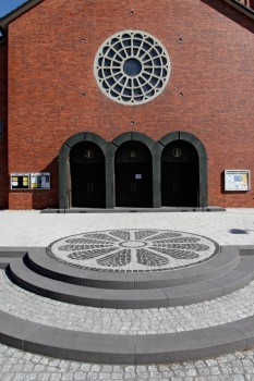 Hamm (DE), Kerkplein, La Linia Granietlicht in combinatie met ConceptDesign.