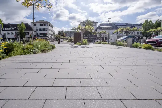 Engelskirchen, City, Palladio Objektfarben 11.01, 13.01, 13.05.