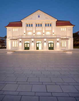 Wolfenbüttel (DE), Lessing Theater, Palladio Tinten 11.05 en 13.03 in combinatie met ConceptDesign Tint 11.05.