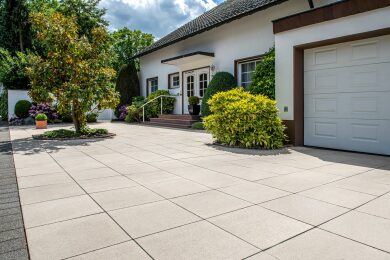 Senzo Terrassenplatte Sand 2603 002 Einfahrt Garage beige