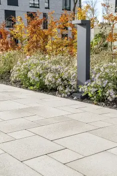 Düsseldorf, Pandion Albertussee, Umbriano Granitbeige.