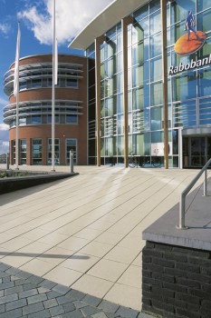 Bergschenhoek, Rabobank, Arcadia San Remo.